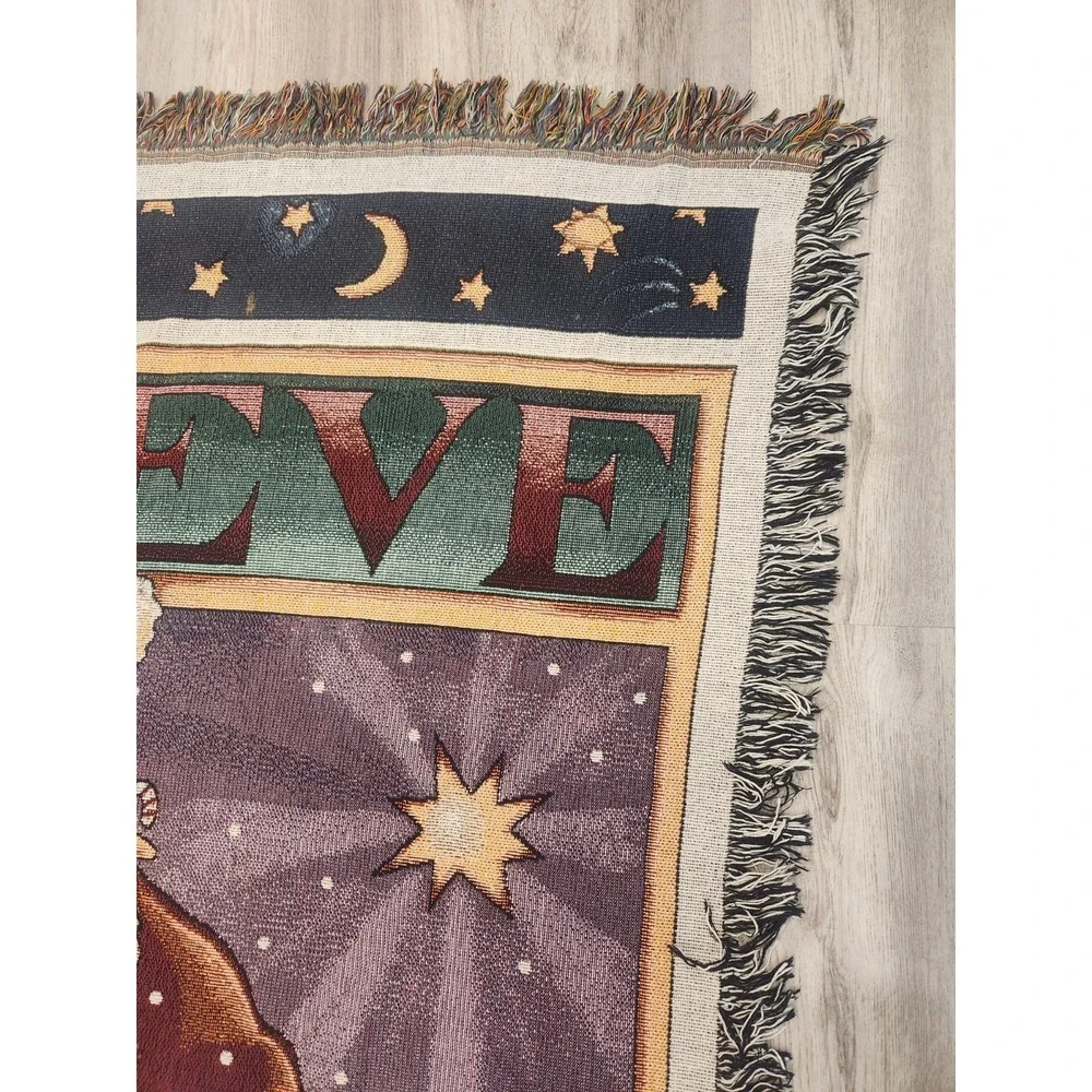 VTG. Mary Engelbreit  BELIEVE Christmas Throw BlanketTapestry 46x76 USA Made EUC